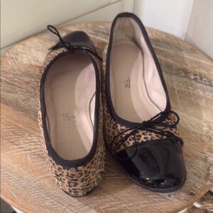 Paul Mayer Brown and Black Flats with Chic Cap Toe